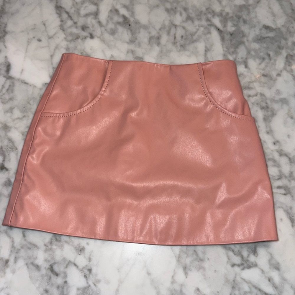 NWT PETITE MAISON KIDS PINK VEGAN LEATHER SKIRT 12M